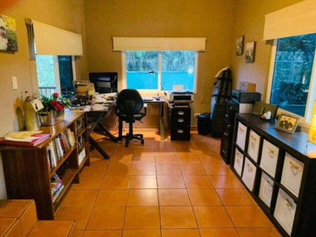 Venta de hermosa casa con piscina rancho paneles solares en orotina 26-790 en Orotina, Alajuela — $425,000