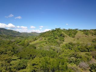 Hermosa finca ubicada en una comunidad rural, alejada del ruido pero cercana a servicios y playas. in Zapotal, Nandayure, Guanacaste — 131 600 000 ₡ - Photo 2 of 13