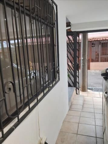 SE VENDE BELLA CASA EN DESAMPARADOS, SAN JOSÉ.  in Desamparados, San José — ₡ 63 000 000