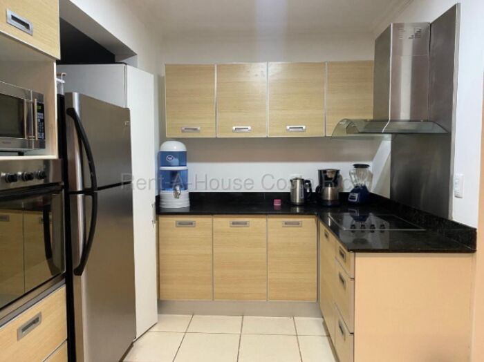 Se alquila apartamento en Santa Ana San José 27-50 in Santa Ana, San José — $1,300