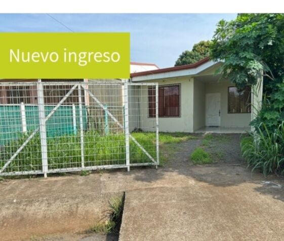 SE VENDE BELLA CASA EN OROTINA, ALAJUELA.  in Orotina, Alajuela — ₡ 34 000 000