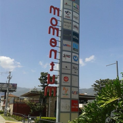 Oficinas en alquiler en Momentum Lindora/ área 296.74 m2 en Escazú, San José — $4,747 - Foto 2 de 8