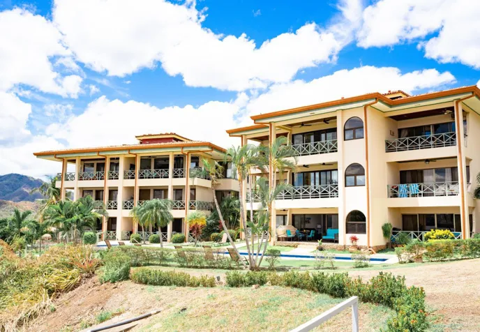 Condominio con Vista al Mar en Flamingo – Punta Plata 521 en Santa Cruz, Guanacaste — $4,500 - Foto 2 de 51