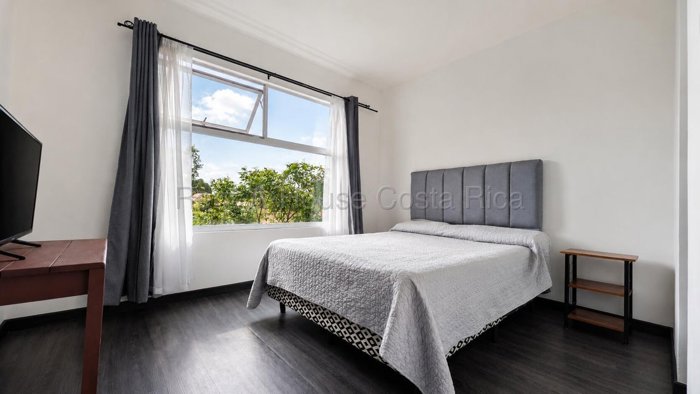 Venta de Apartamento en Curridabat-Granadilla. RAH 26-2173 en Granadilla, Curridabat, San José — ₡ 81 000 000 - Foto 3 de 11