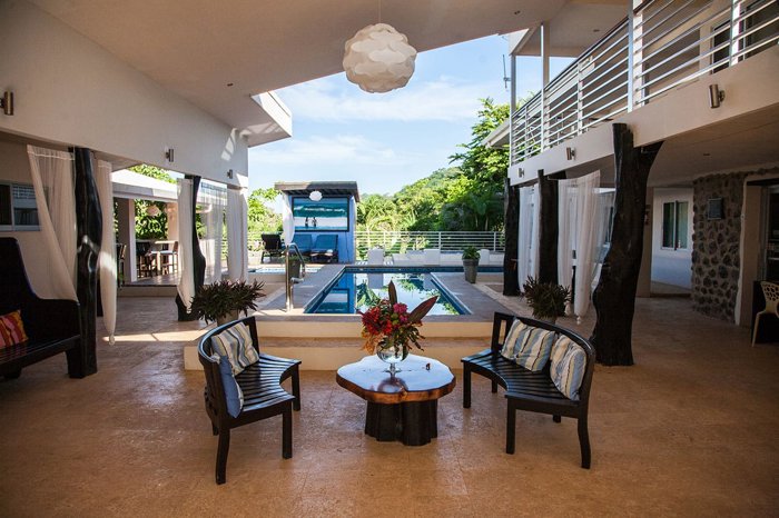 Hotel de 10 habitaciones en la  zona de Playa Coyote, Guanacaste in Bejuco, Nandayure, Guanacaste — $750,000 - Photo 2 of 26