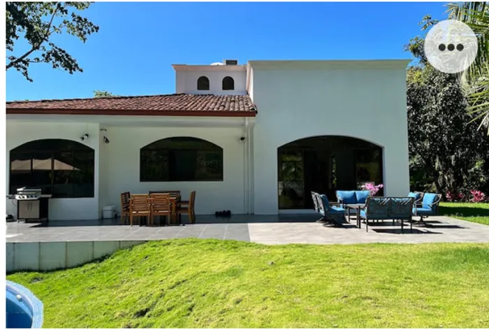Beautiful Mediterranean-style house in Esterillos, Puntarenas in Parrita, Puntarenas — $465,000