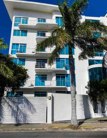 Alquiler de apartamento amoblado excelente ubicación San Rafael Escazú en San Rafael, Escazú, San José — $1,500