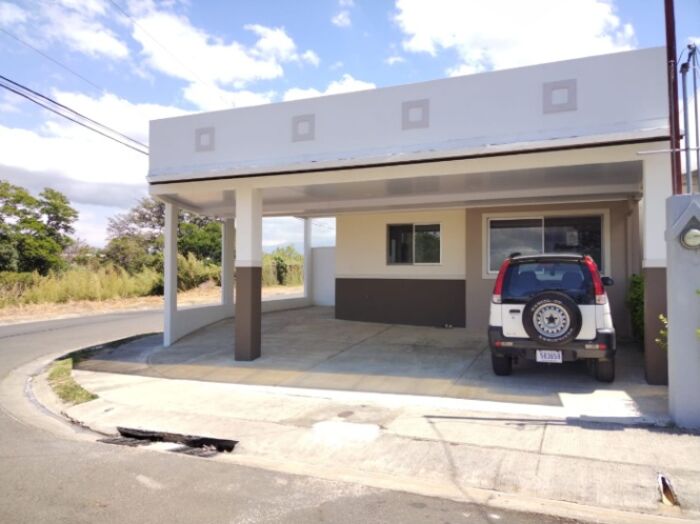 ALQUILER DE CASA, ALAJUELA, SAN ANTONIO DEL TEJAR, CONDOMINIO MALAGA 8976596 en San Antonio, Alajuela — ₡ 470 000