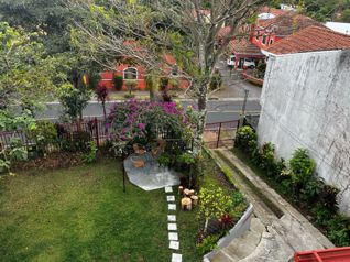 Se Vende (Venta) de Casa en Guayabos de Curridabat - RAA JB 1255 en Hospital, San José — $390,000 - Foto 2 de 35