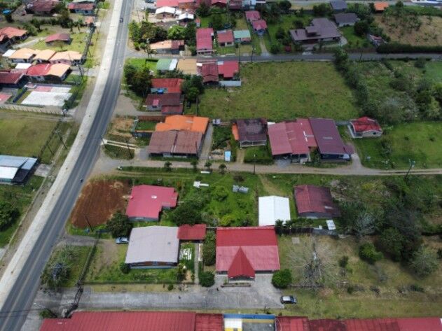 Venta de 2 Casas + Lote y Bodega en San Carlos, Alajuela. RAH 26-285 en Aguas Zarcas, San Carlos, Alajuela — $480,000