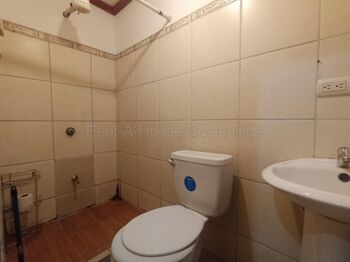 Alquiler | Apartamento de 1 habitación frente a Mall Zona Centro #26-2182 GS en San Rafael Abajo, Desamparados, San José — $393 - Foto 4 de 4