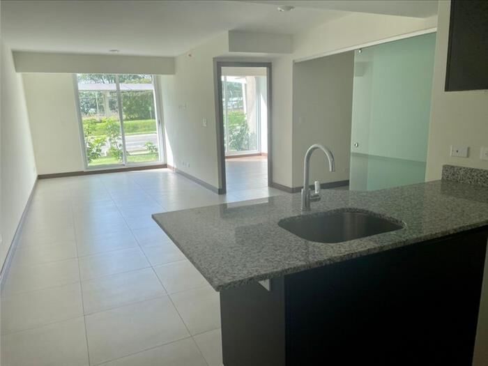 VENTA DE APARTAMENTO, HEREDIA, BARREAL, TORRES DE HEREDIA en Heredia — $127,200
