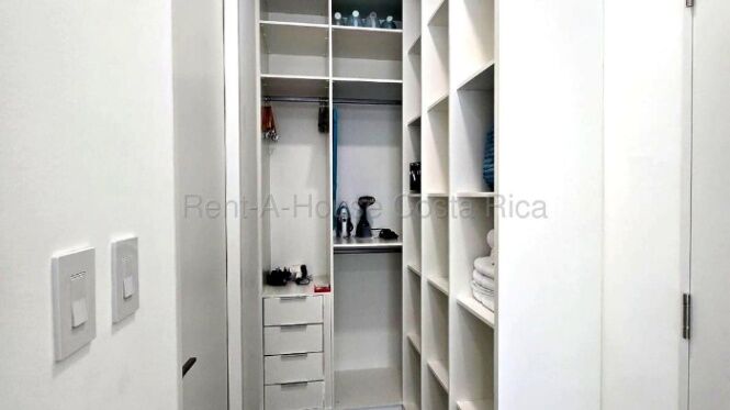 Venta de Apartamento en Barrio Escalante-San José. RAH 26-1550 in Carmen, San José — ₡ 115 000 000