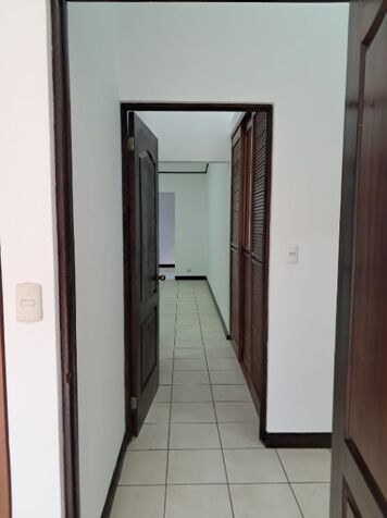 Venta de Casa en Tres Ríos-Residencial Estancia Antigua. en Tres Ríos, La Unión, Cartago — ₡ 100 000 000