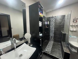 VENTA DE CASA Y DOS APARTAMENTOS, SAN JOSE, ESCAZU, SAN ANTONIO in San Antonio, Escazú, San José — $750,000 - Photo 5 of 35