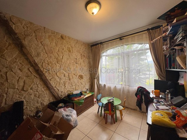 Casa de 3 habitaciones en condominio en venta - San Francisco de Heredia en San Francisco, Heredia — ₡ 129 000 000 - Foto 2 de 10