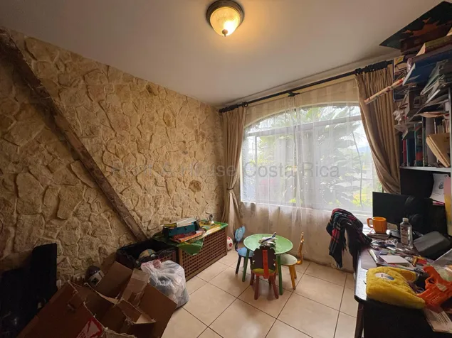Casa de 3 habitaciones en condominio en venta - San Francisco de Heredia en San Francisco, Heredia — ₡ 129 000 000 - Foto 2 de 10