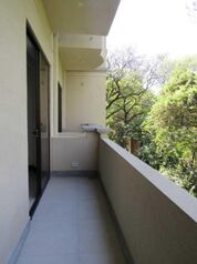 Alquiler de Moderno Apartamento en Pozos de Santa Ana. RAH 26-338 en Pozos, Santa Ana, San José — $1,000 - Foto 5 de 8