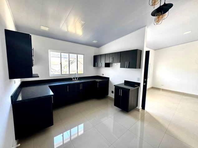 Casa en Venta Santo Domingo, Heredia en Santo Domingo, Heredia — ₡ 79 000 000
