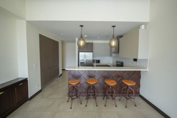 Penthouse con Línea Blanca de 3 habitaciones en Escazú en San Rafael, Escazú, San José — $3,000 - Foto 5 de 38