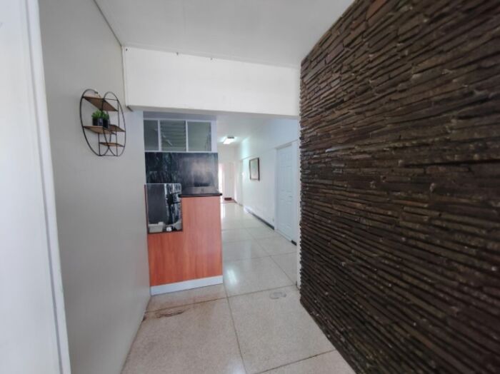 Oficina en Alquiler en Carmen, San José. RAH 24-981 in Catedral, San José — ₡ 220 000