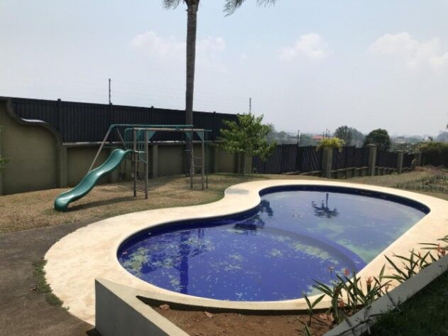 Venta de Amplia y Preciosa Casa en La Unión, Cartago / JB OFC Mls. 24-1625 en San Juan, La Unión, Cartago — $1,100,000