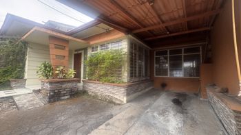 Venta Casa con Uso de Suelo Mixto en Barrio San Bosco, San José (AD)