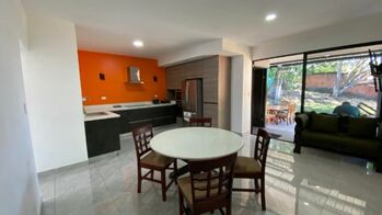 Alquiler de Hermosa Casa en Piedades de Santa Ana. en Piedades, Santa Ana, San José — $1,500 - Foto 5 de 14