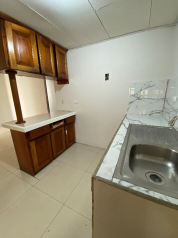 Se alquila apartamento Uruca condominio  in Uruca, San José — ₡ 255 000
