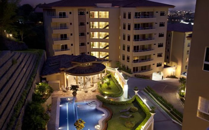ALQUILER DE APARTAMENTO AMUEBLADO, SAN JOSÉ, ESCAZÚ en San Rafael, Escazú, San José — $2,300