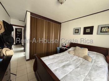 Venta de Casa en La Unión-Concepción. RAH 26-1462 in Concepción, La Unión, Cartago — 76 000 000 ₡ - Photo 4 of 15