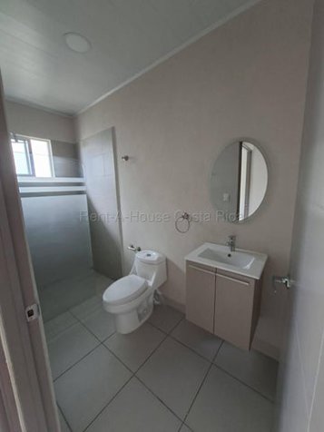 Alquiler de Casa en Condominio Nova, Desamparados, San José. RAH 27-826 en Desamparados, San José — ₡ 450 000 - Foto 2 de 8