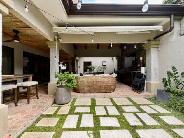 Venta de Casa en San Rafael de Escazú. RAH 26-1338 en San Rafael, Escazú, San José — $595,000