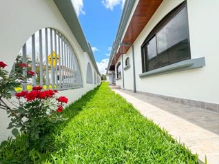 Venta de Casa Guachipelin Norte en San Rafael, Escazú, San José — $435,000 - Foto 2 de 14