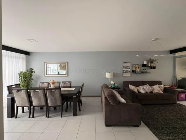 Casa moderna con Smart Home en Santo Domingo de Heredia in San Miguel, Santo Domingo, Heredia — $265,000 - Photo 3 of 9