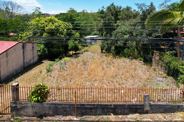 Lot for Sale in Puente de Piedra, Grecia – 1,982 m² en Grecia, Alajuela — ₡ 50 000 000 - Foto 2 de 11
