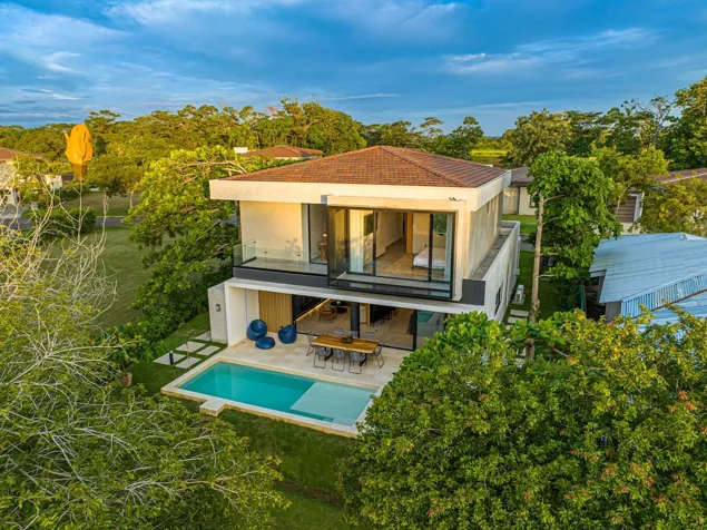 Casa Amueblada de 4 Hab en Místico Comunidad de Playa en Jacó, Garabito, Puntarenas — $950,000 - Foto 3 de 25