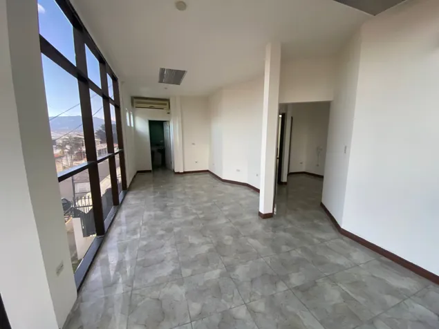 OFFICE FOR RENT IN ROHRMOSER in Pavas, San José — $578 - Photo 2 of 4