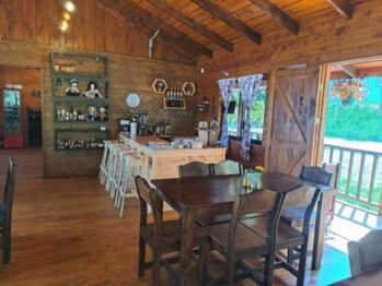 Hermoso restaurante rústico en venta en EL Jardin de Dota MLS 26-2022 in Jardín, Dota, San José — 120 000 000 ₡ - Photo 5 of 16