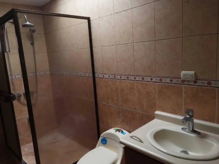 Venta de Casa en San Francisco de Heredia. RAH 25-2031 en San Francisco, Heredia — ₡ 129 000 000 - Foto 2 de 15