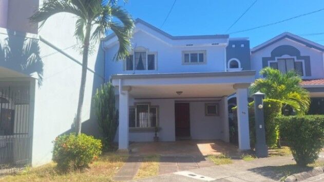 Venta de Casa en San Rafael de Alajuela. RAH 26-1225 en San Rafael, Alajuela — $205,000