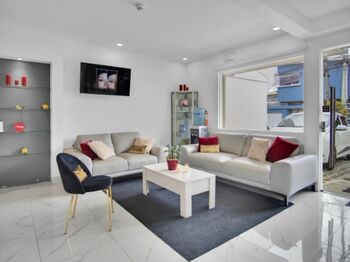 ALQUILER DE CONSULTORIO, SAN JOSÉ, LOS YOSES - 9555833 en San Pedro, Montes De Oca, San José — $650 - Foto 4 de 6