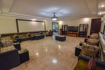 Propiedad de 10.746m2 con Lujosa Mansión en Escazú in San Rafael, Escazú, San José — $7,000,000 - Photo 4 of 47