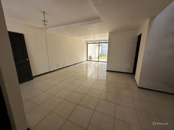 Casa en venta en El Guarco, Cartago con diseño moderno #26-1570 GS in San Isidro, El Guarco, Cartago — $183,000