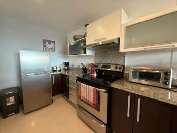 Alquiler de Apartamento en San Rafael de Escazú. RAH 26-1128 in San Rafael, Escazú, San José — $1,300 - Photo 4 of 10