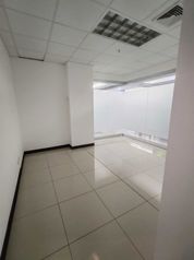 Oficina Alquiler Santa Ana en Santa Ana, San José — $1,200 - Foto 5 de 21