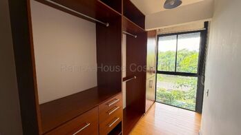 Venta | Casa de 3 habitaciones con hermosa vista en Piedades de Santa Ana #27-132 GS en Piedades, Santa Ana, San José — $245,000 - Foto 5 de 14