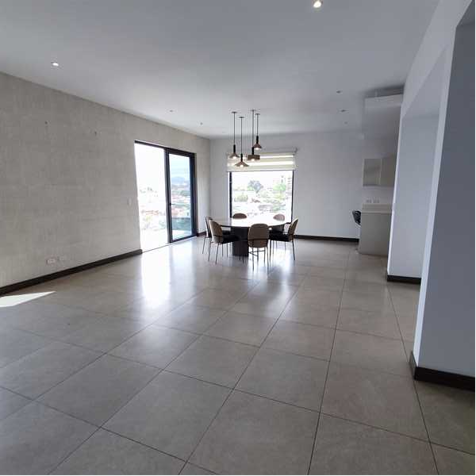 Apartamento en Venta en Escazú, Los Laureles. 5PVV7464764 in San Rafael, Escazú, San José — $360,000