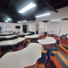 Alquiler de oficinas, consultorios, centro de estudio en Centro Colón - Photo 3 of 3