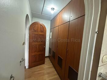 Se vende casa en San Vicente Moravia 27-9 in San Vicente, Moravia, San José — 162 500 000 ₡ - Photo 4 of 24